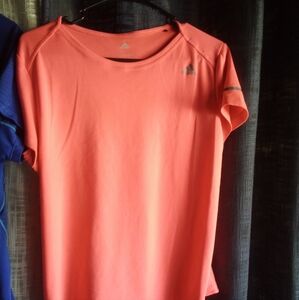 Coral short sleeve shirt..